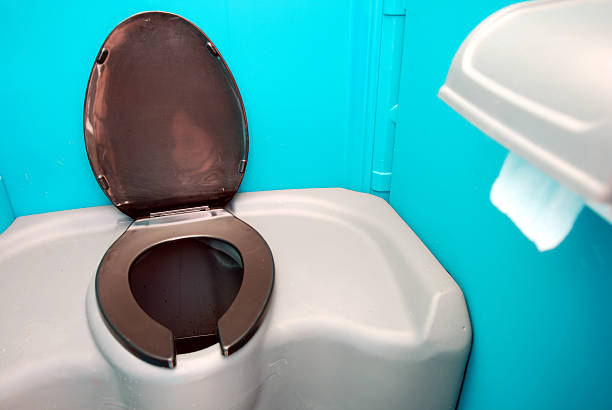 Porta potty rental for outdoor events in Roeland Park, KS