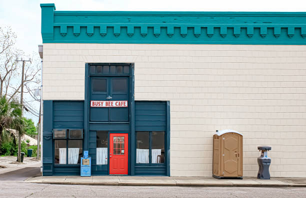 Portable Toilet Options We Offer in Roeland Park, KS